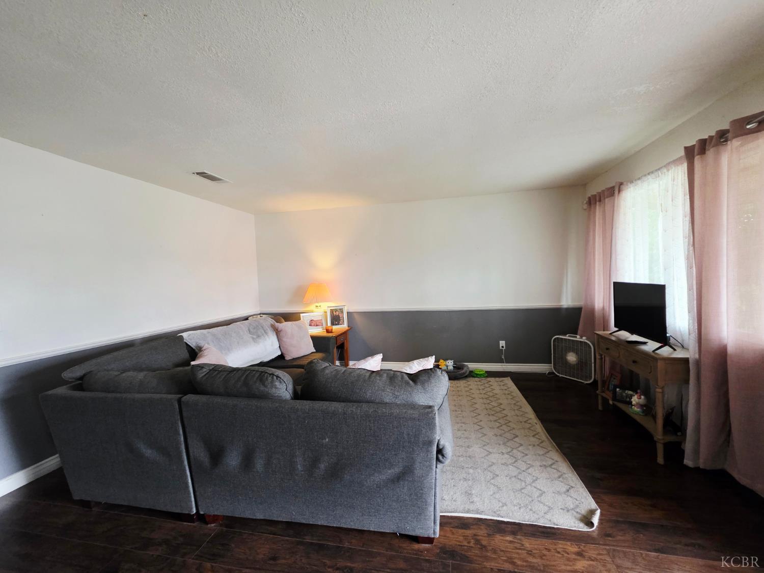 1239 Chittenden Ave, Corcoran, CA 93212