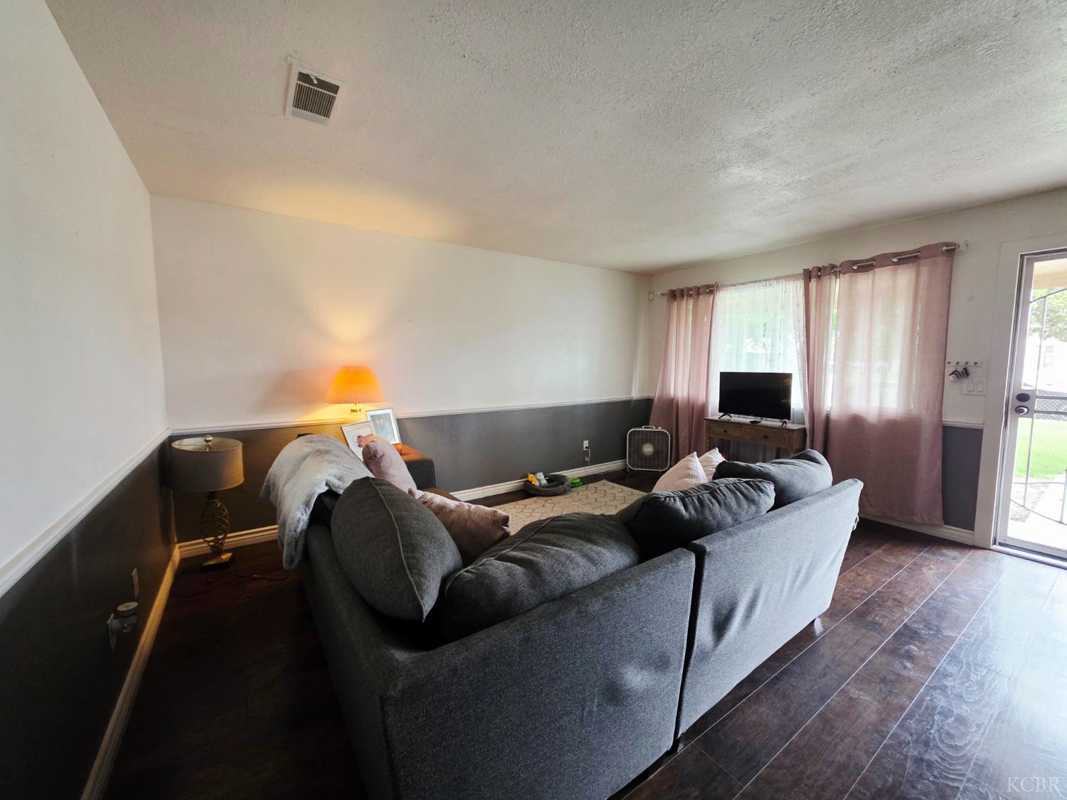 1239 Chittenden Ave, Corcoran, CA 93212
