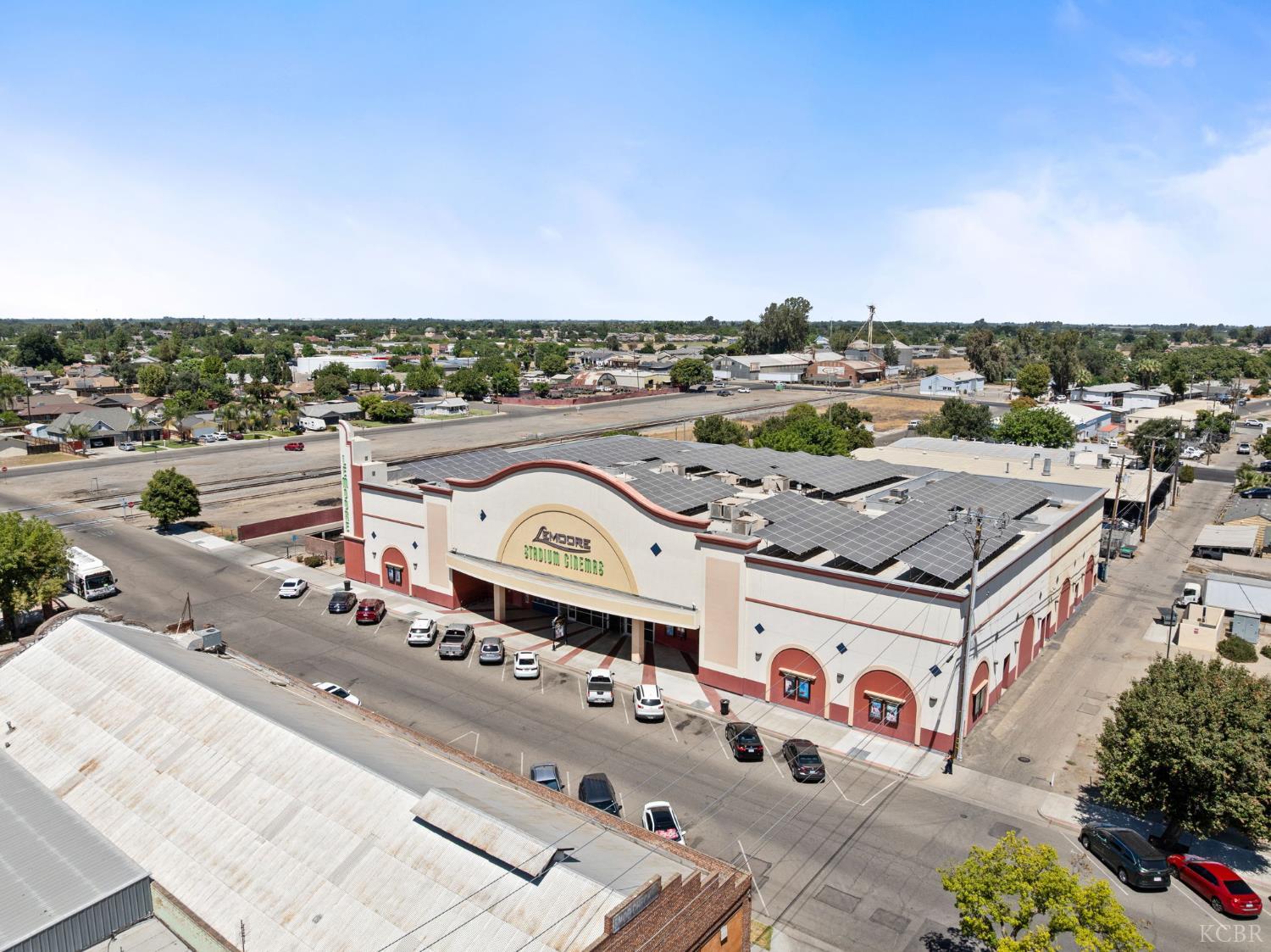 400 Follett St, Lemoore, CA 93245