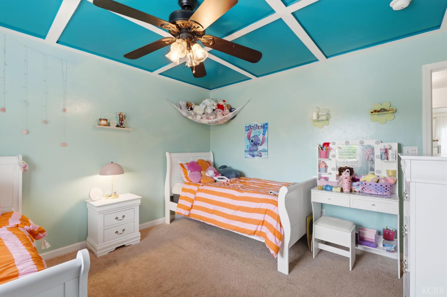 2631 E Parkview Ave SE, Visalia, CA 93292