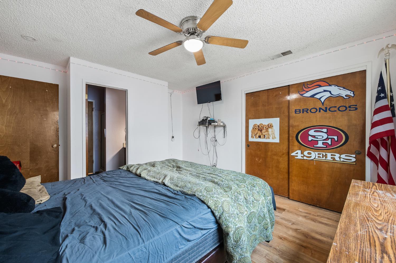 640 Piccadilly Ln, Porterville, CA 93257