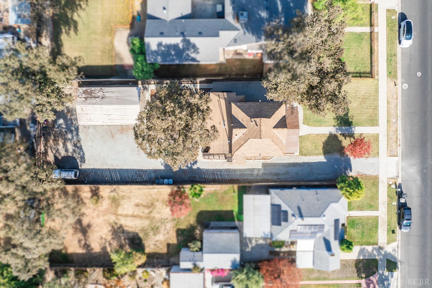 1320 N Irwin St, Hanford, CA 93230