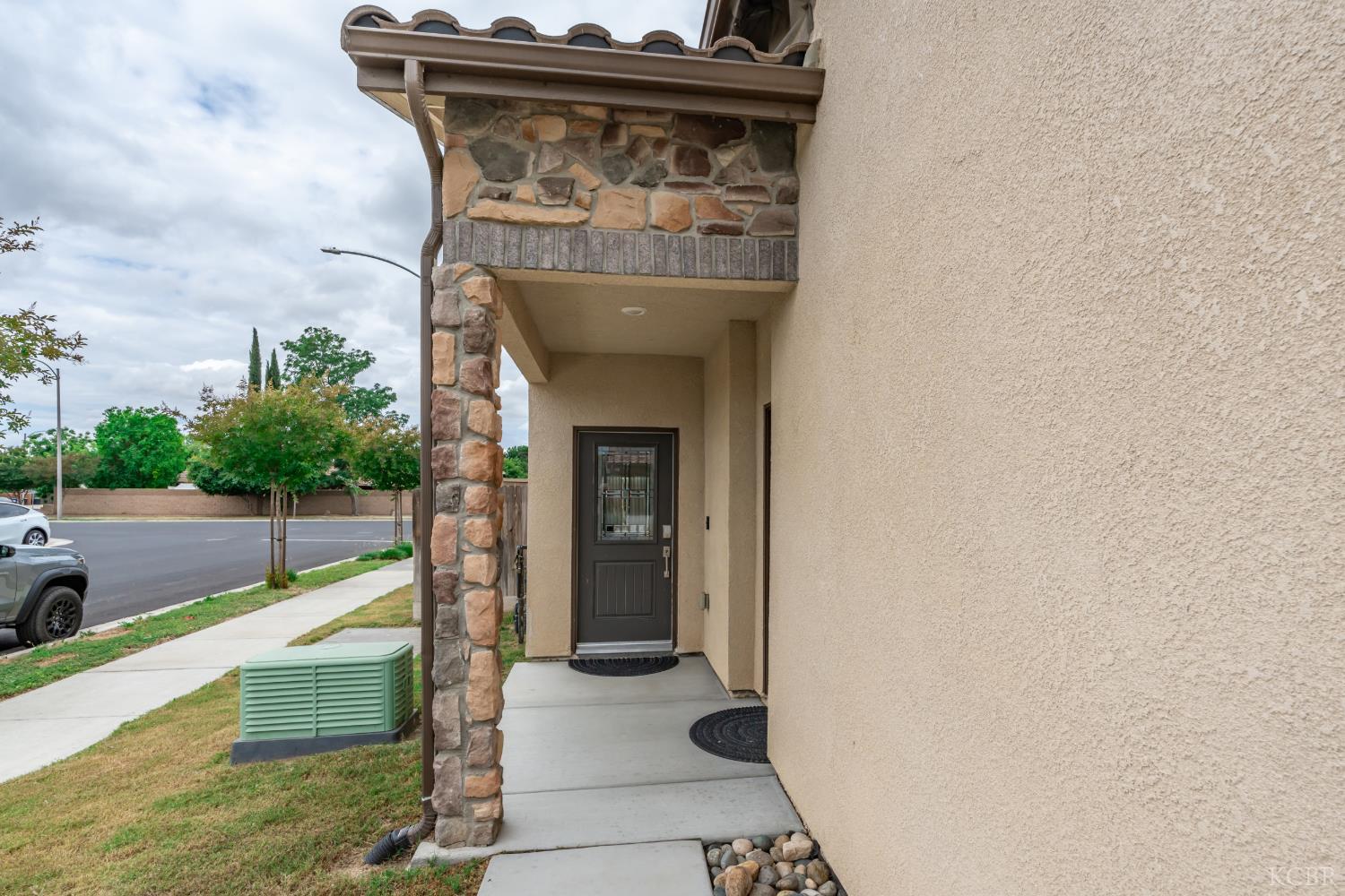 1155 Narwhal, Lemoore, CA 93245