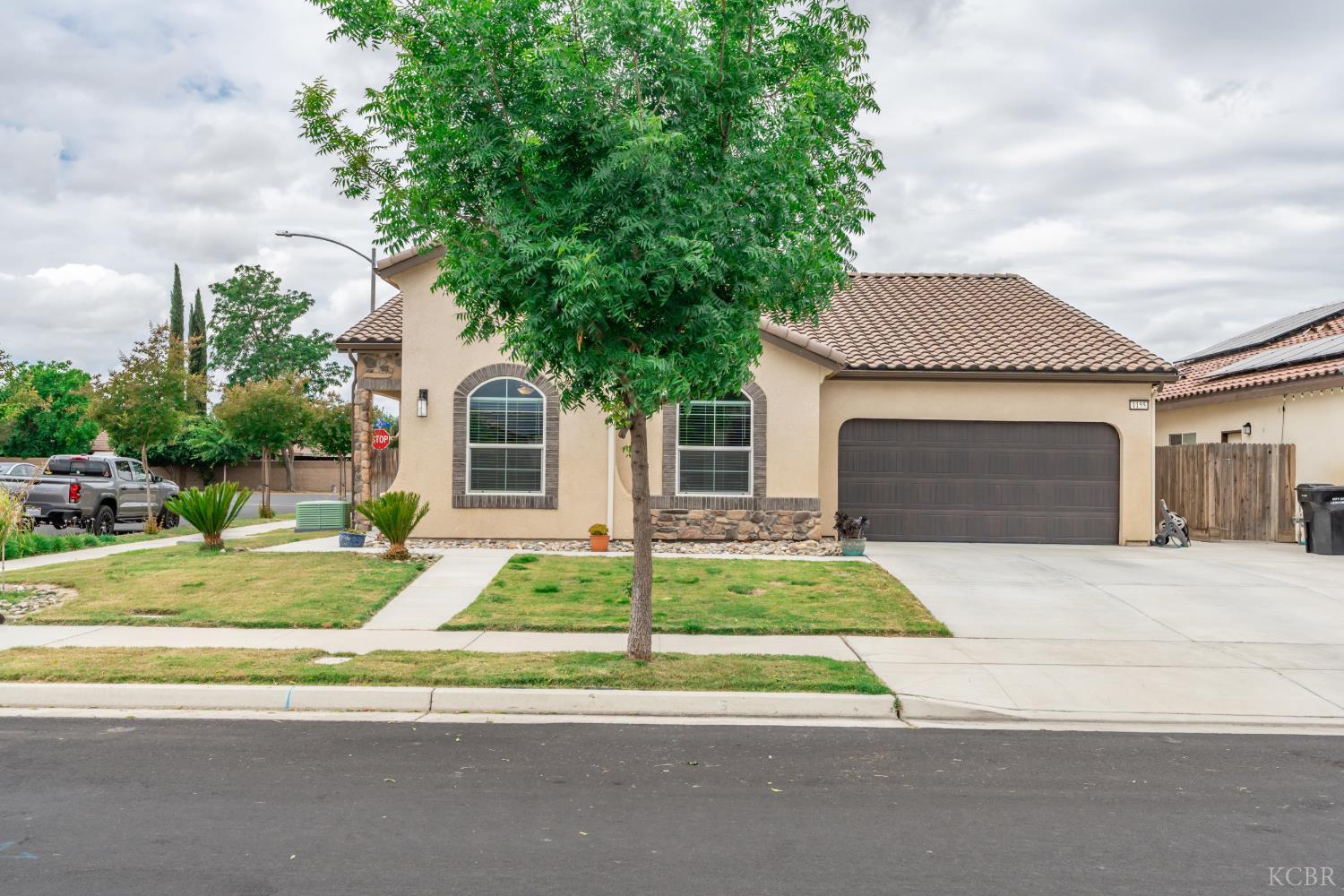 1155 Narwhal, Lemoore, CA 93245