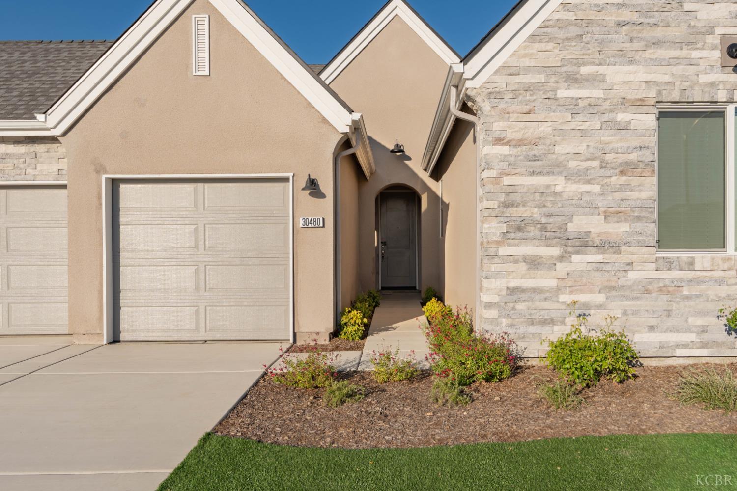 30480 Bellwood Rd, Visalia, CA 93291