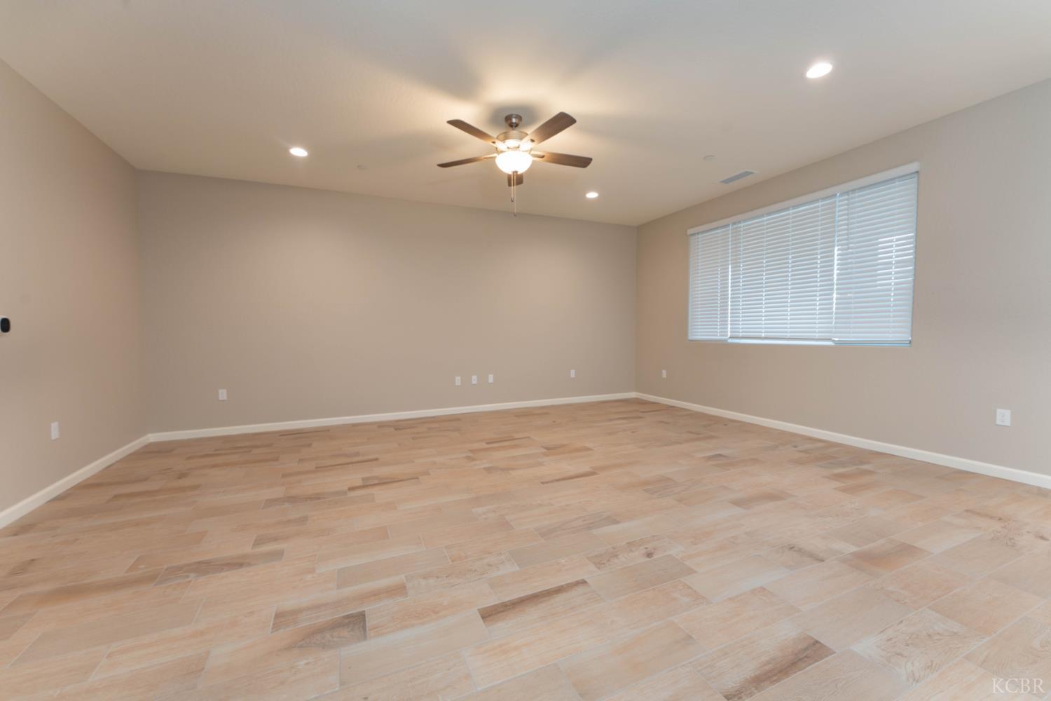30480 Bellwood Rd, Visalia, CA 93291