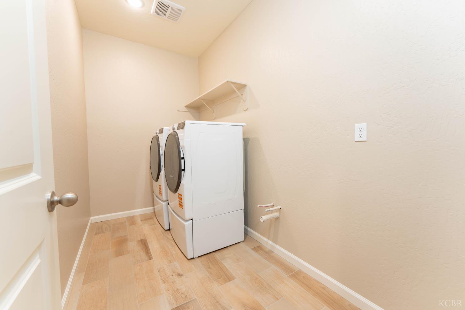30480 Bellwood Rd, Visalia, CA 93291
