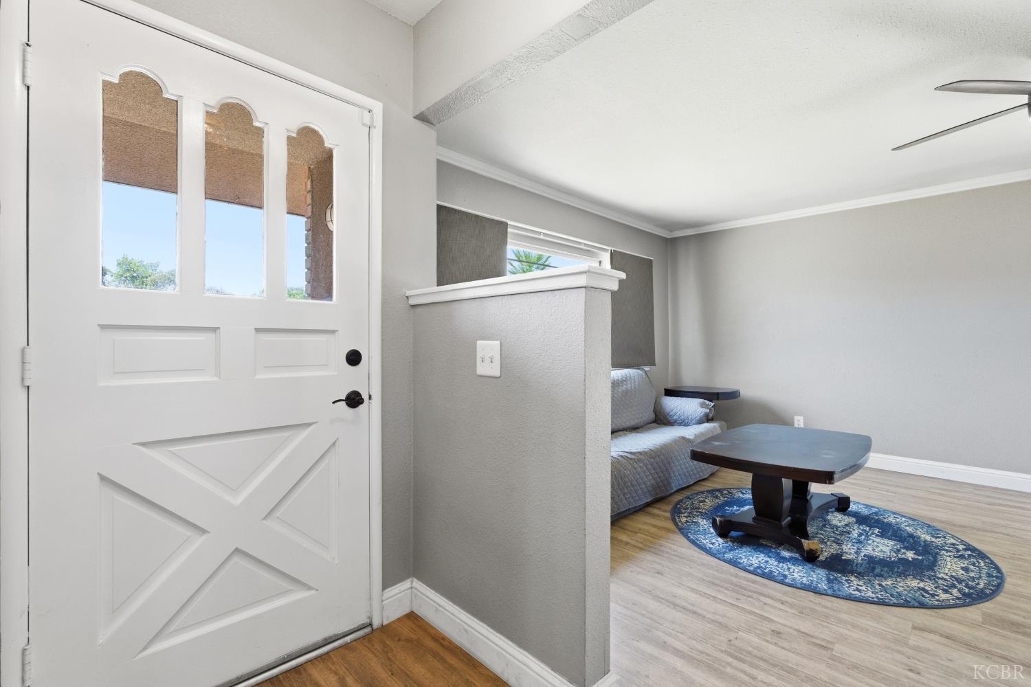 2137 N Woodridge Way, Hanford, CA 93230