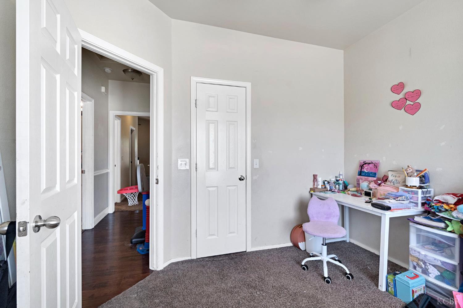 1384 Tulip St, Lemoore, CA 93245