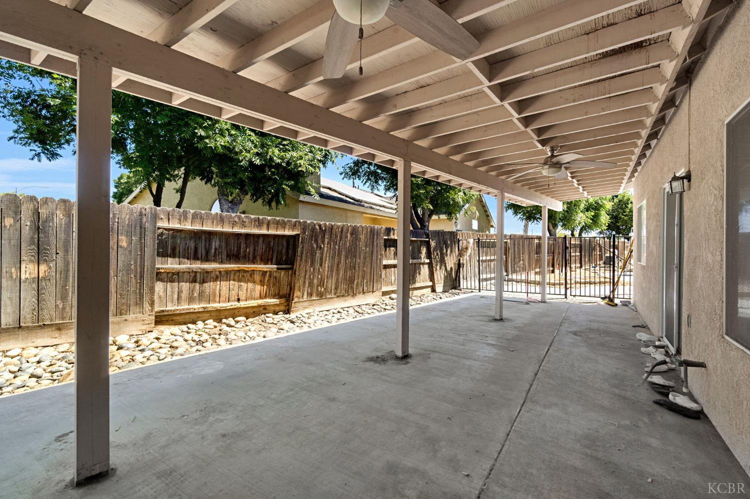 1384 Tulip St, Lemoore, CA 93245