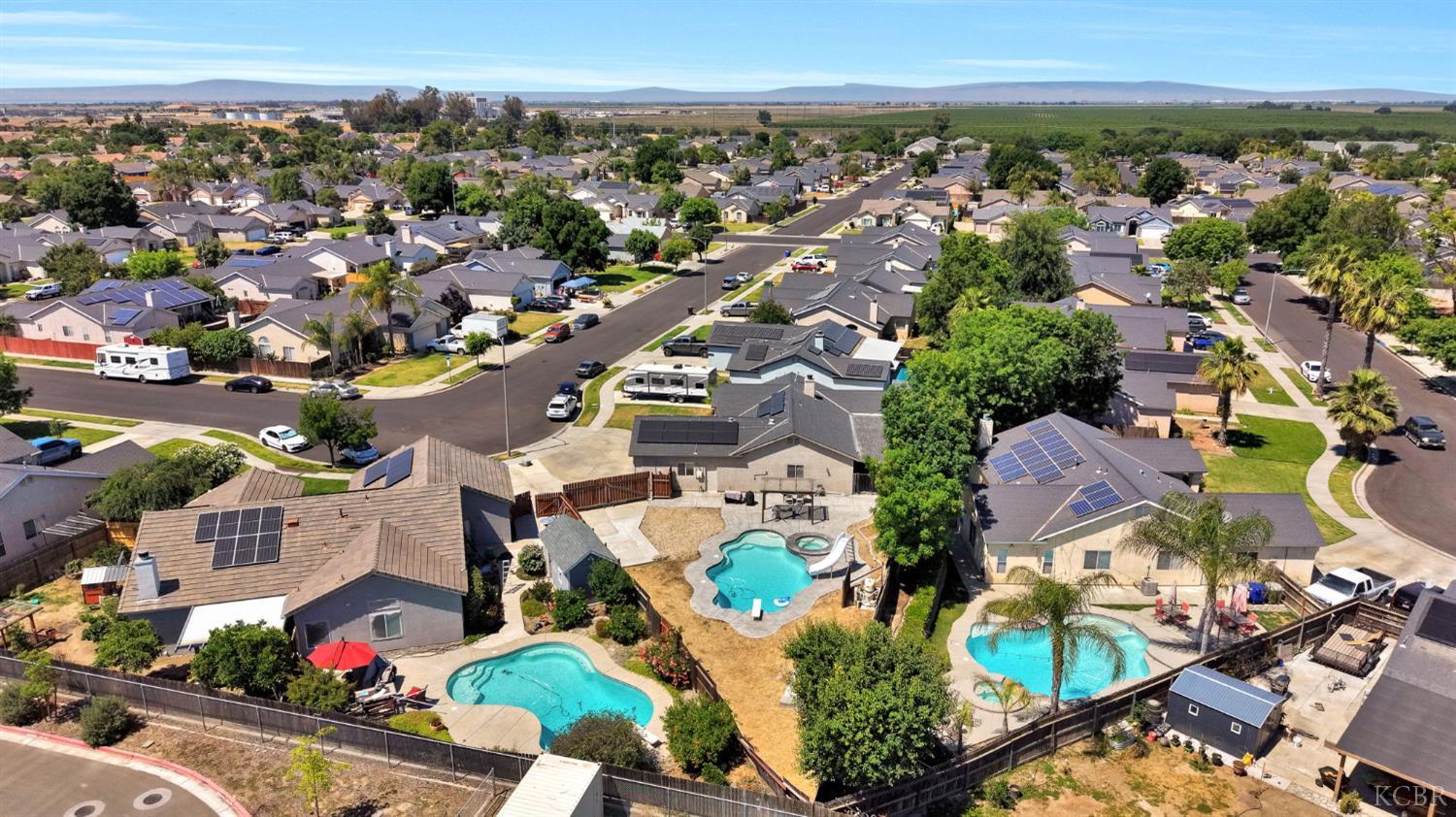 1384 Tulip St, Lemoore, CA 93245
