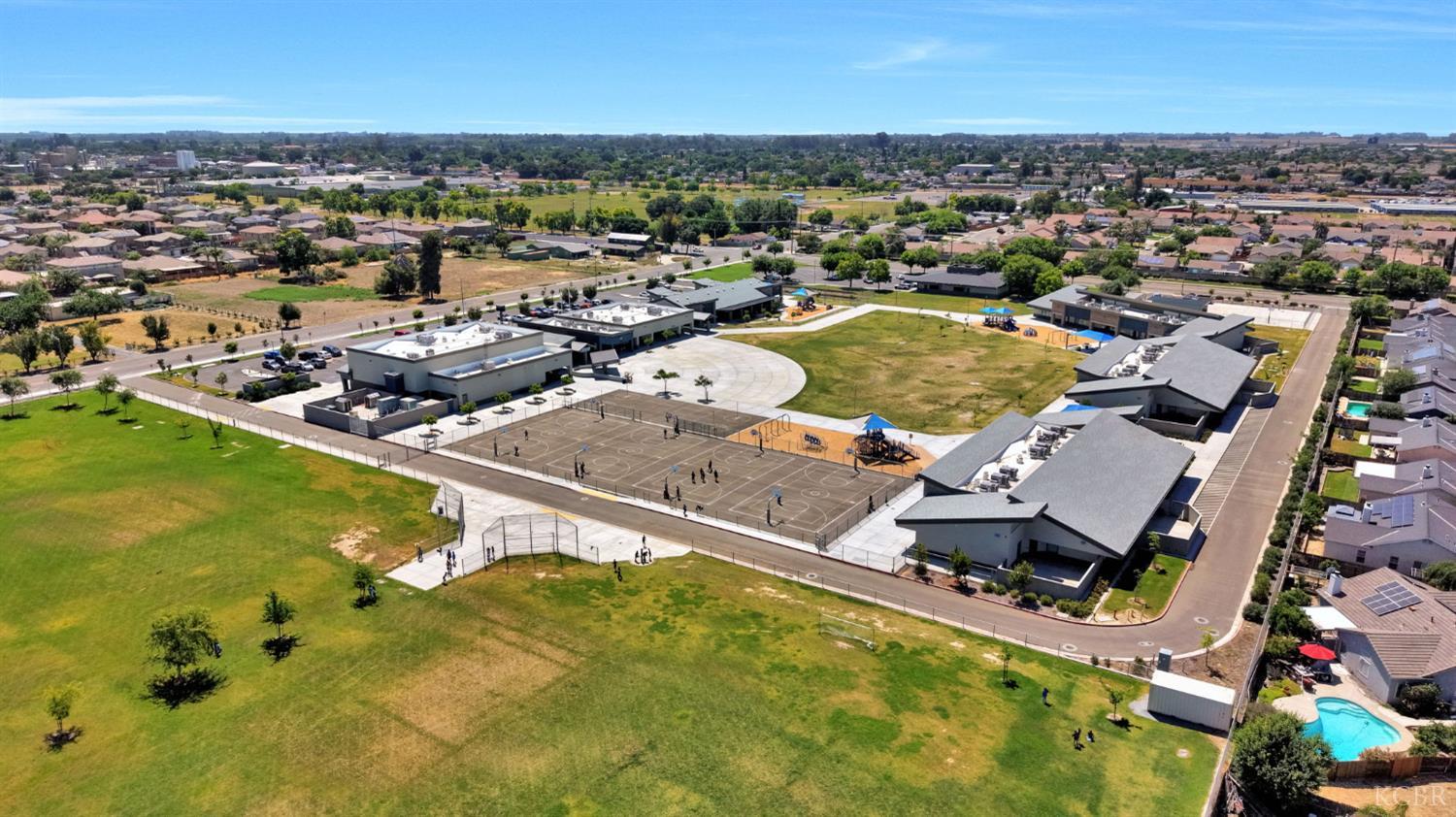 1384 Tulip St, Lemoore, CA 93245