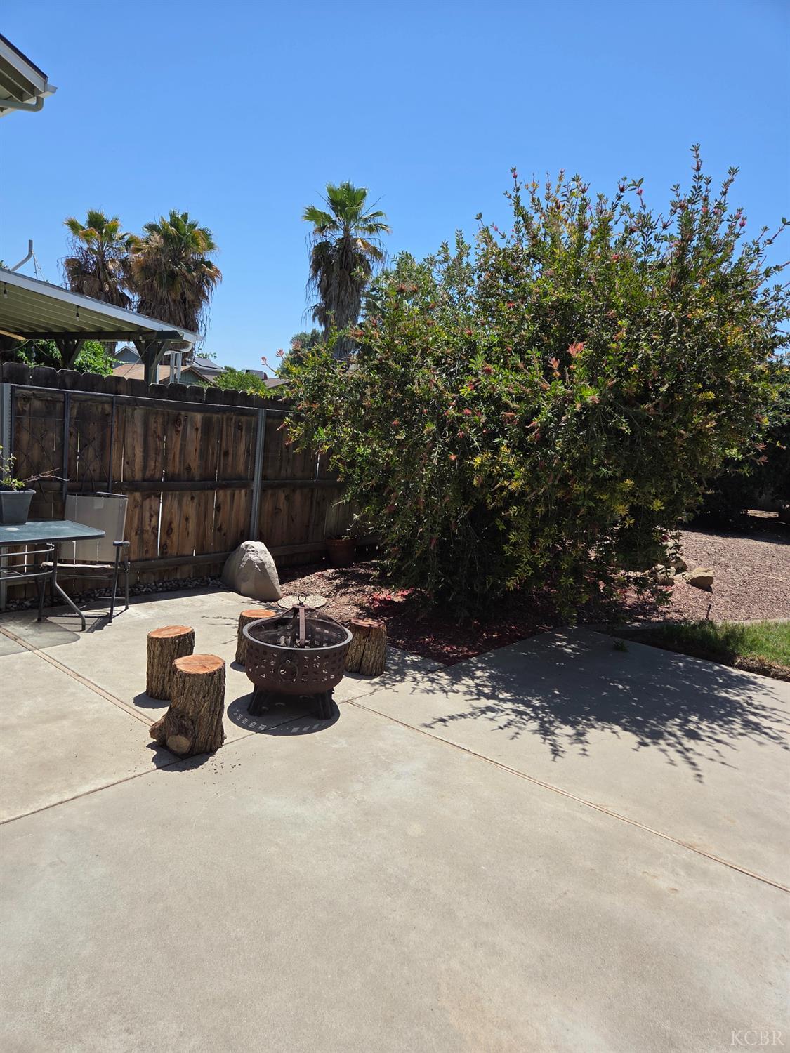 757 Redwood Ln, Lemoore, CA 93245