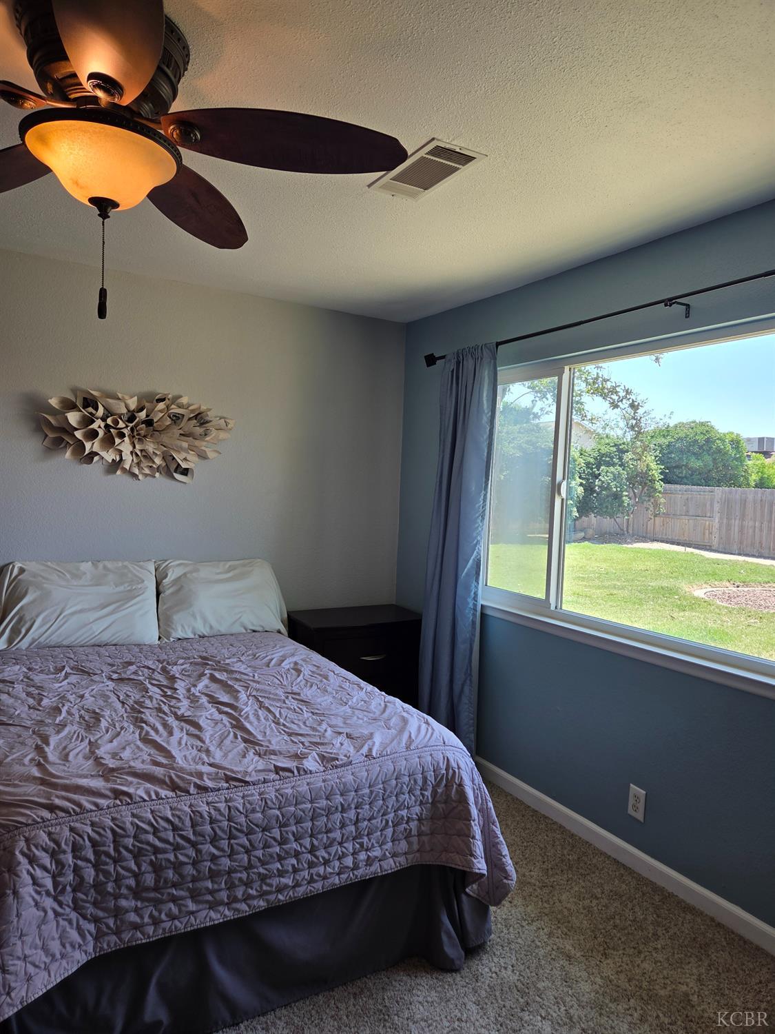 757 Redwood Ln, Lemoore, CA 93245