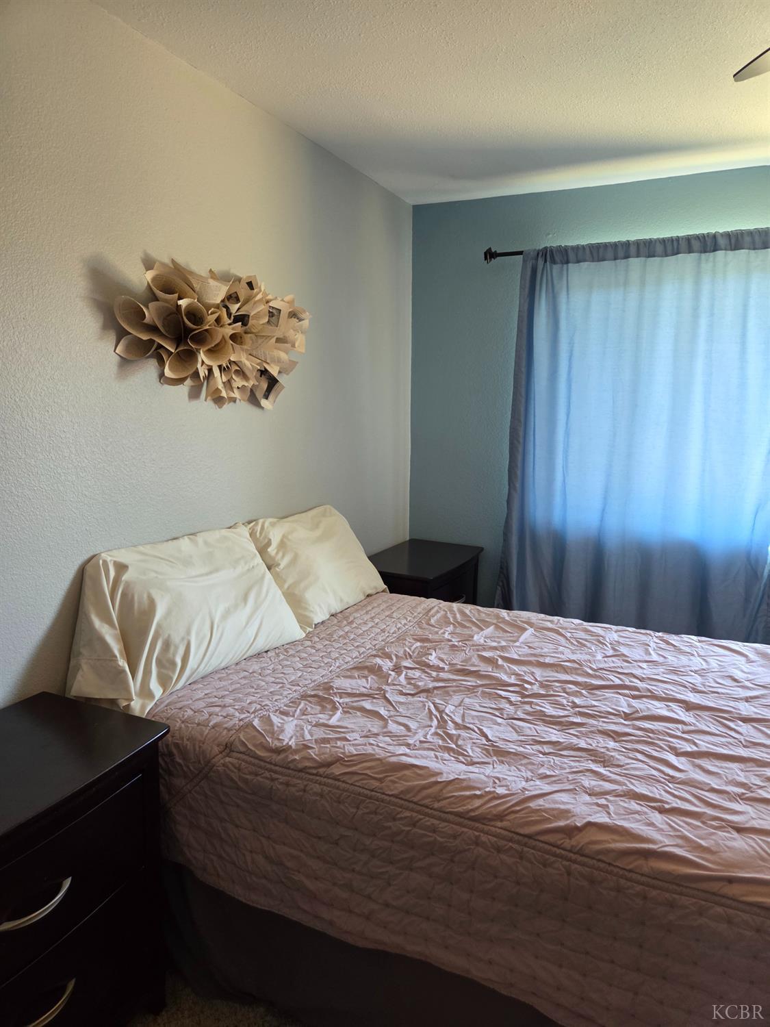 757 Redwood Ln, Lemoore, CA 93245
