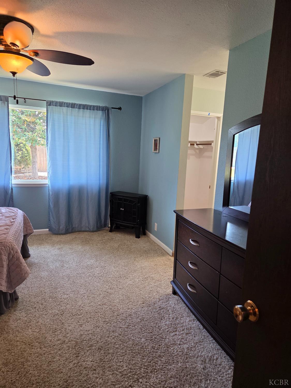 757 Redwood Ln, Lemoore, CA 93245