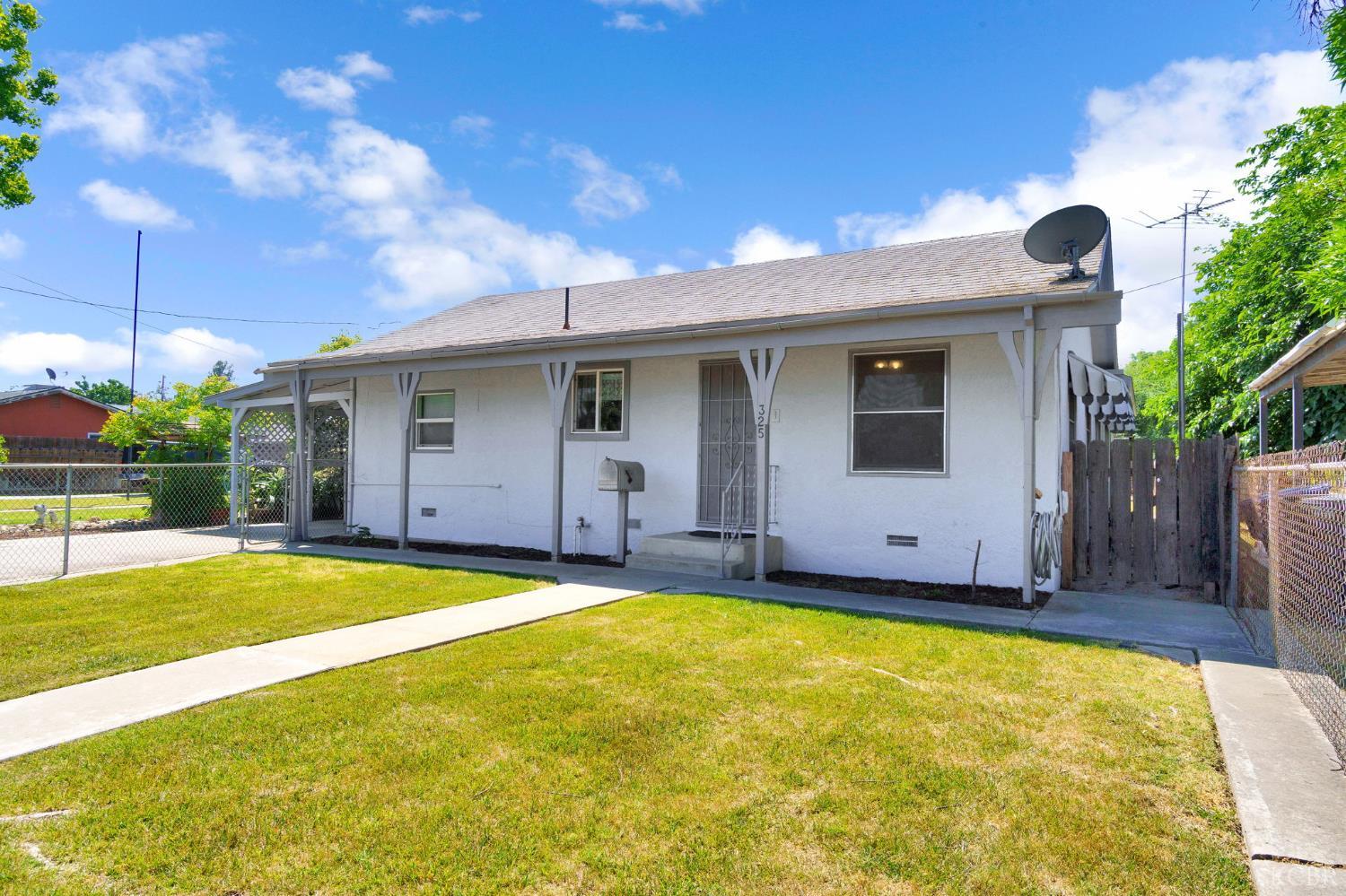 325 Oleander Ave, Lemoore, CA 93245