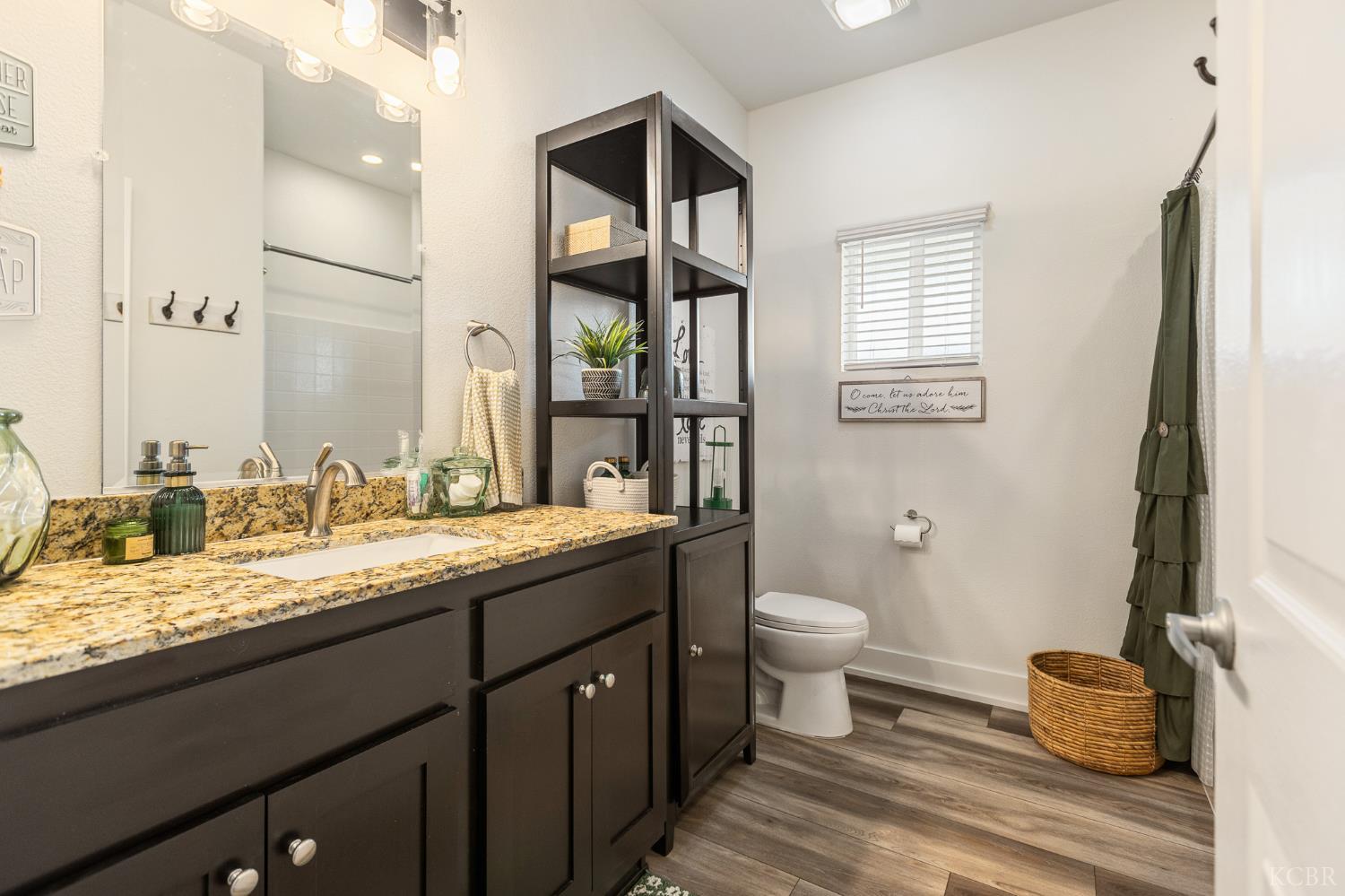 100 S Westwood Street, Porterville, CA 93257