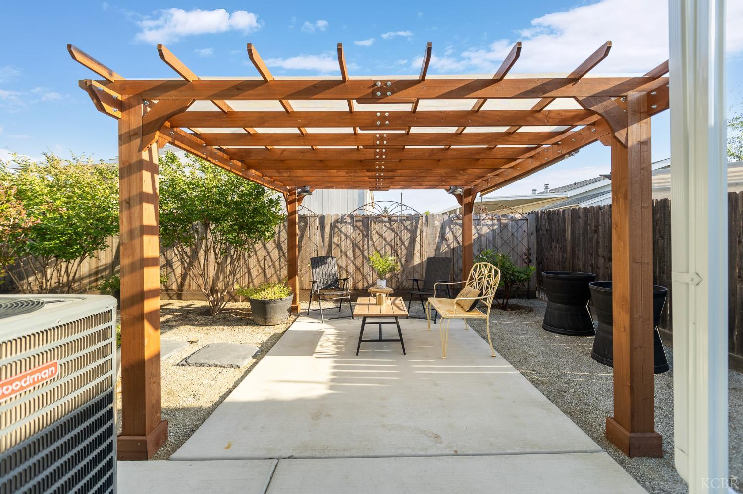 100 S Westwood Street, Porterville, CA 93257