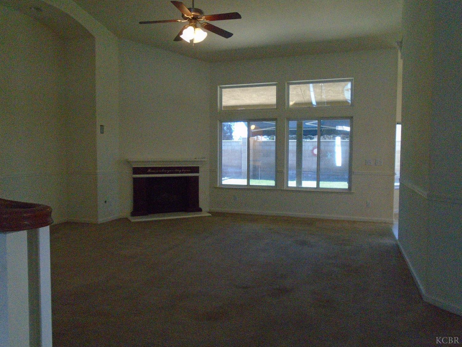 2288 N Arbor Ave, Hanford, CA 93230