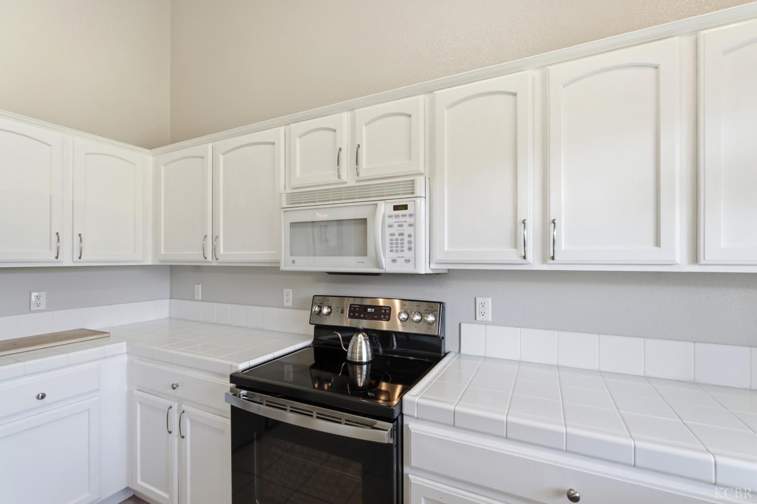 1644 Butternut St, Lemoore, CA 93245