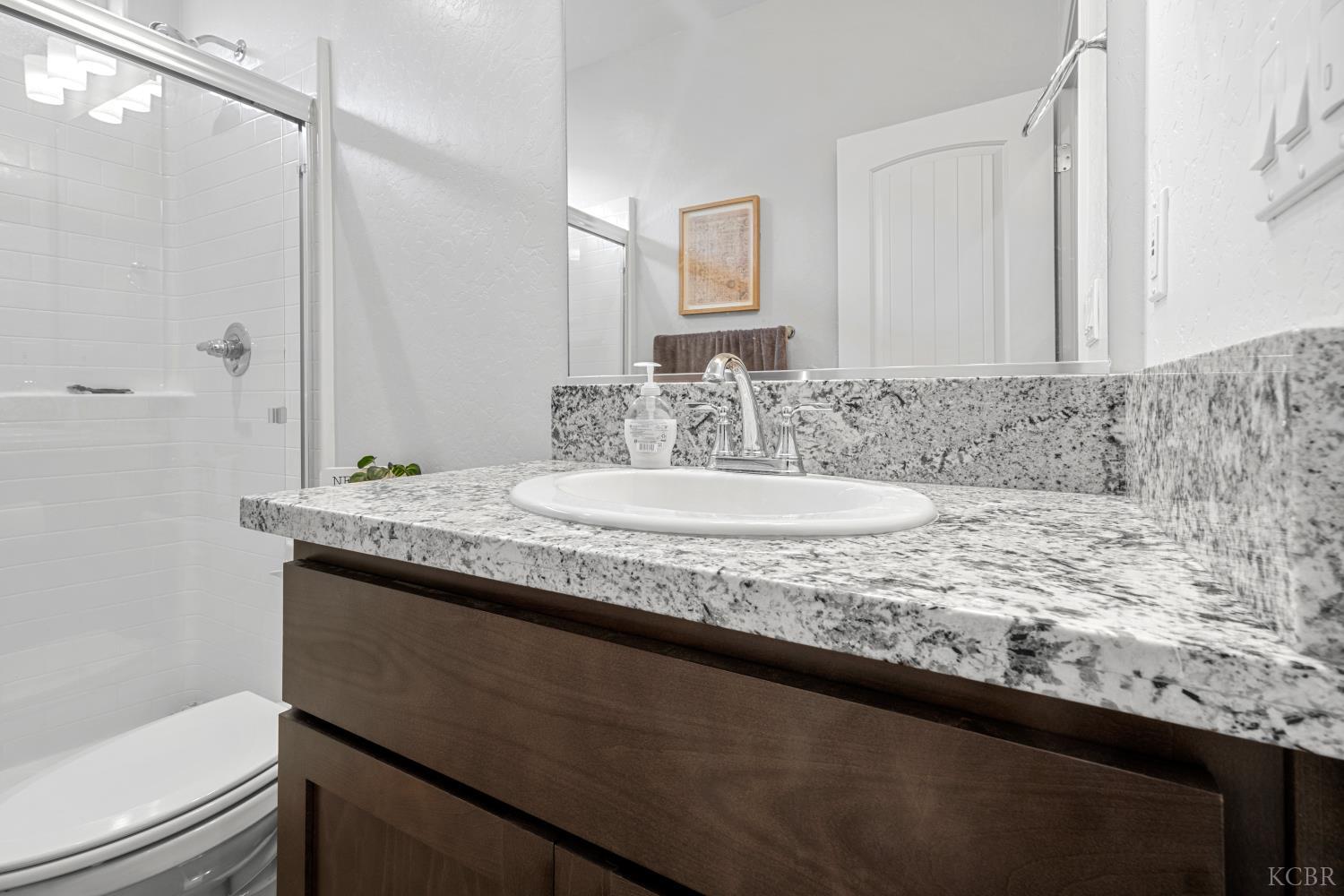 2515 Muscat Street, Hanford, CA 93230