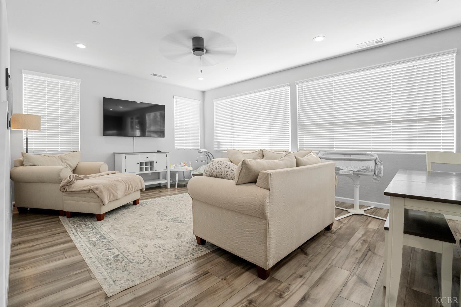 2515 Muscat Street, Hanford, CA 93230