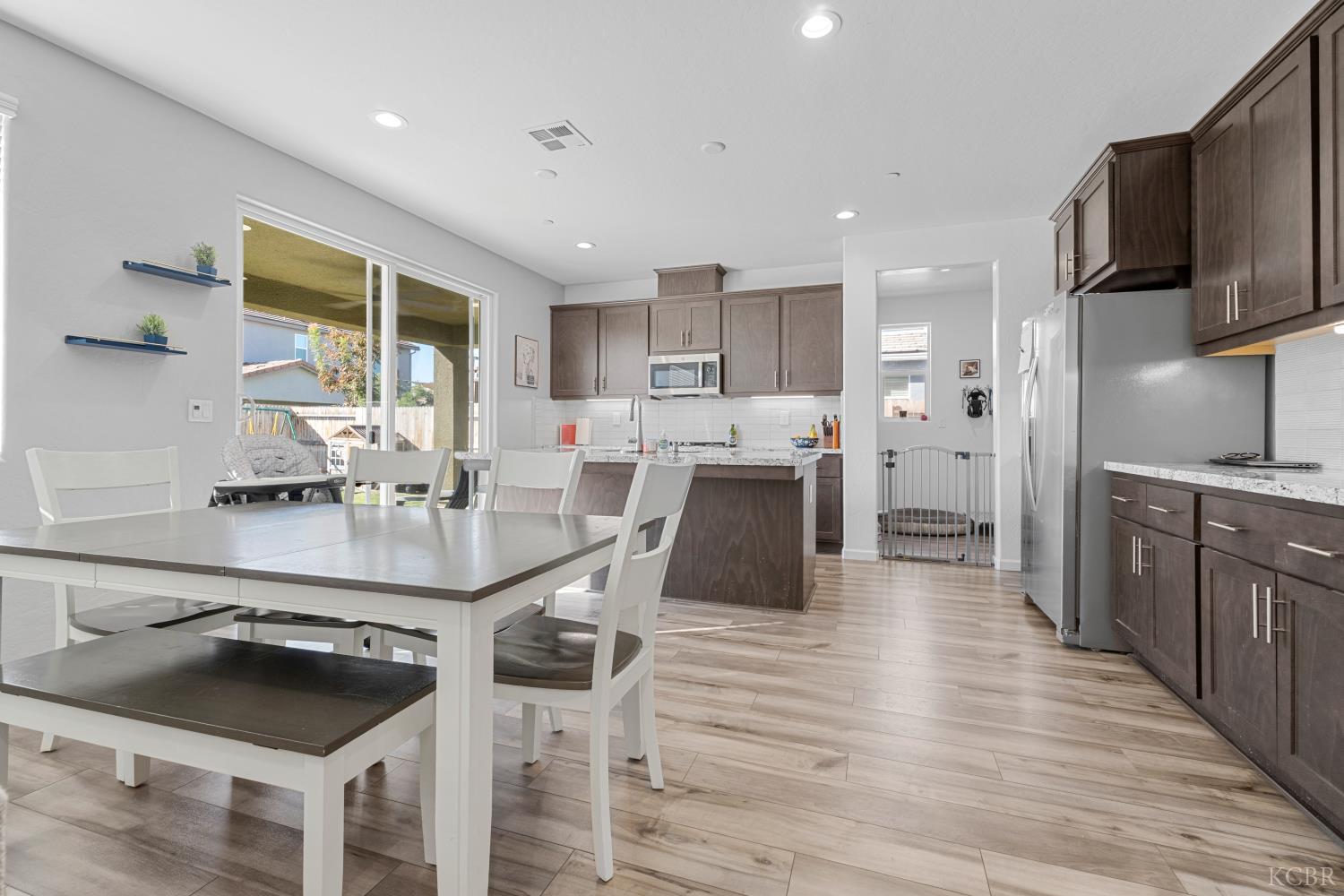 2515 Muscat Street, Hanford, CA 93230