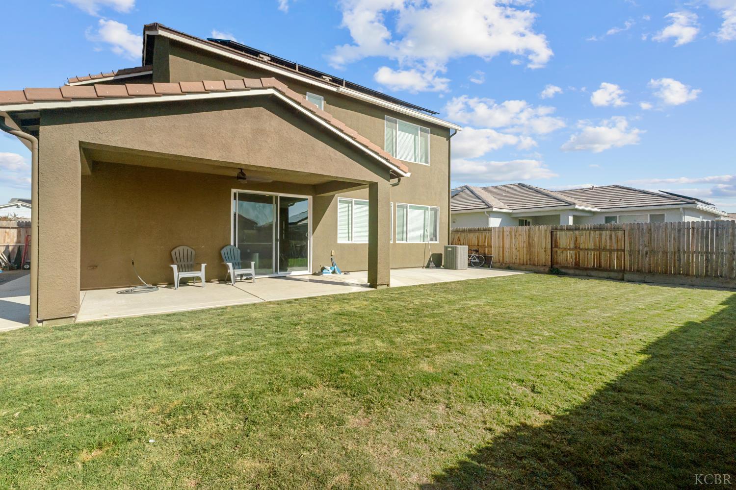 2515 Muscat Street, Hanford, CA 93230