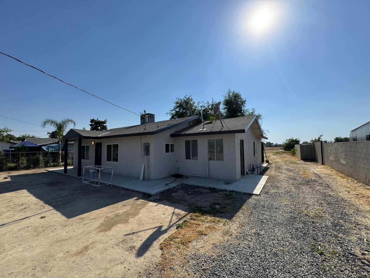 7347 Road 134, Earlimart, CA 93219