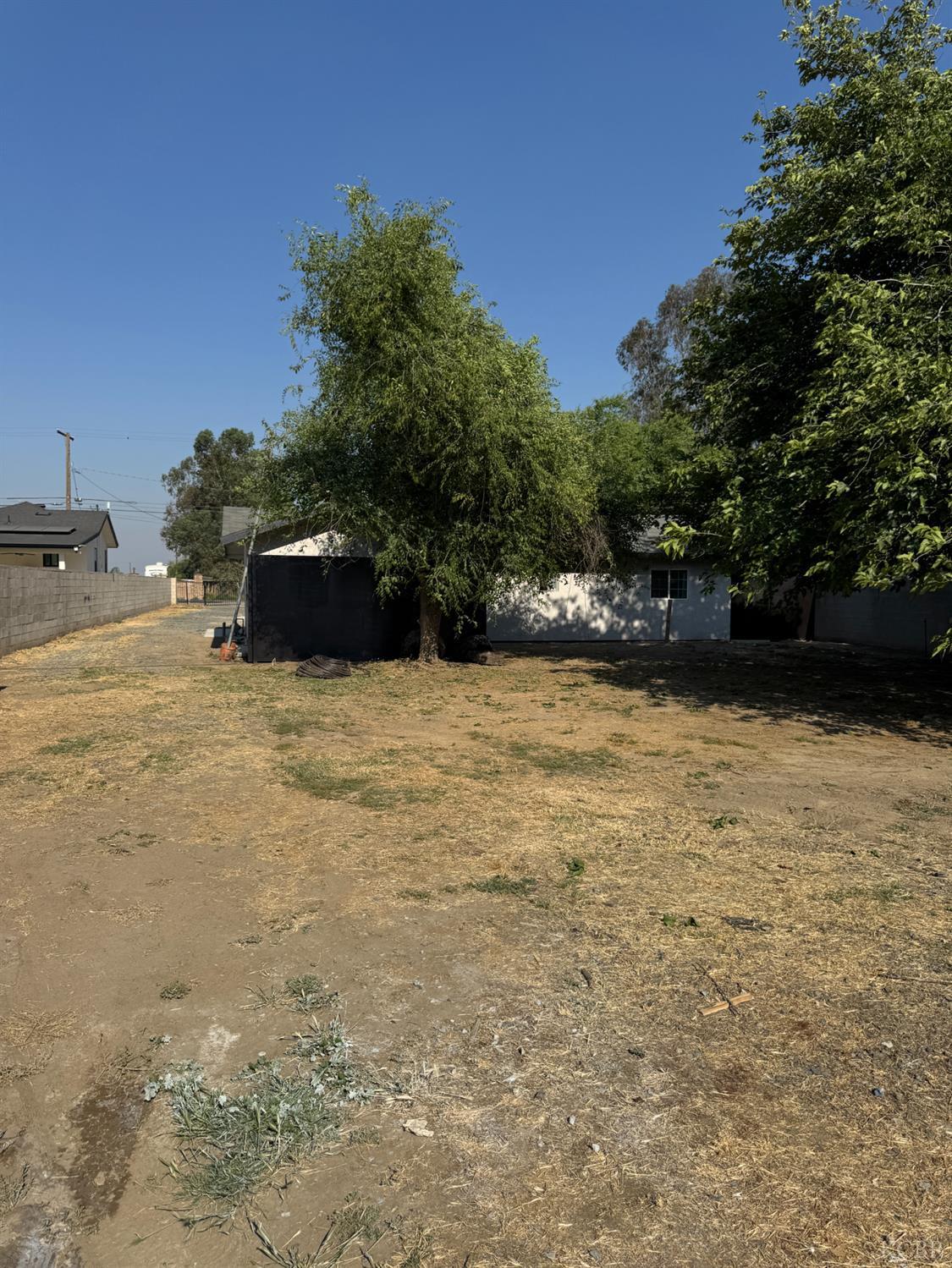 7347 Road 134, Earlimart, CA 93219