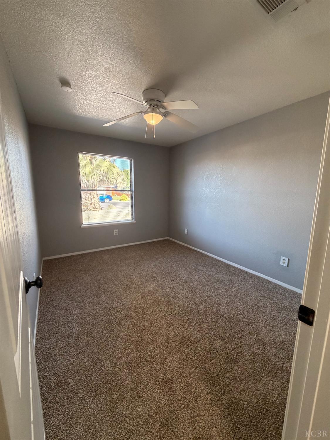 2319 Aspen St, Hanford, CA 93230