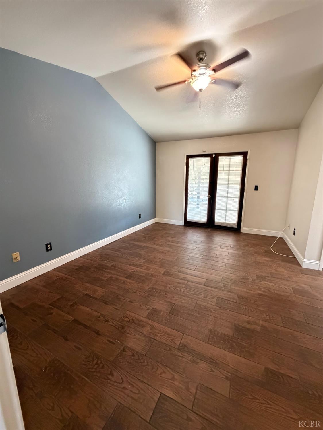 2319 Aspen St, Hanford, CA 93230