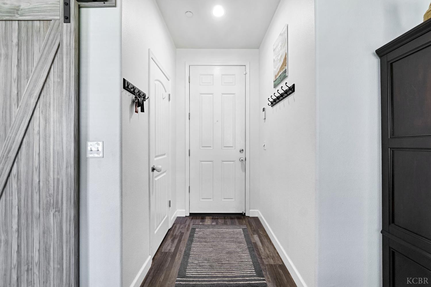 889 Legend Dr, Lemoore, CA 93245