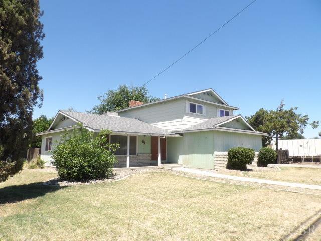 49 Vine, Lemoore, CA 93245