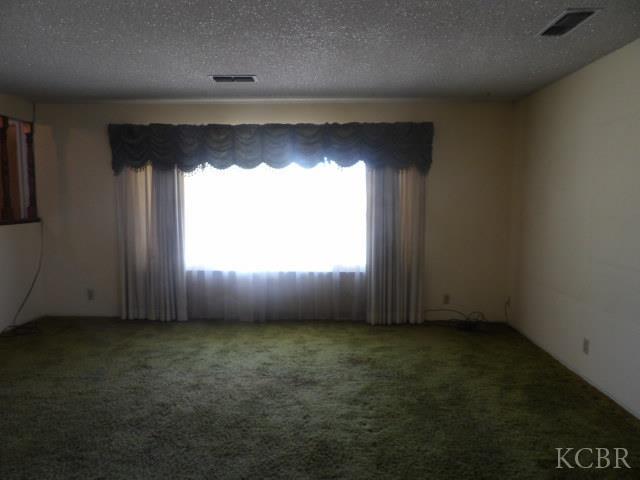 49 Vine, Lemoore, CA 93245