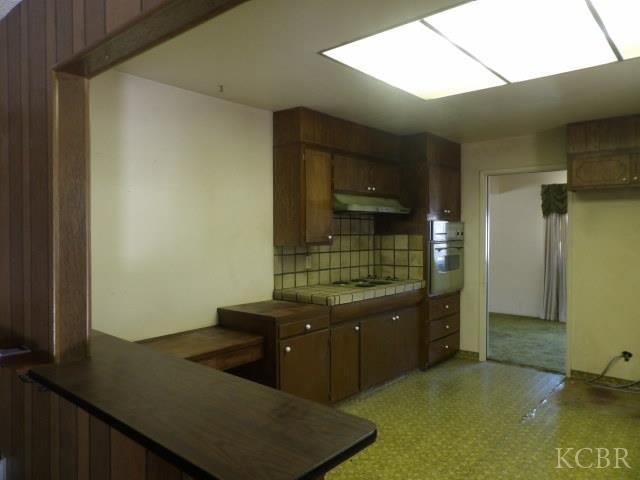 49 Vine, Lemoore, CA 93245