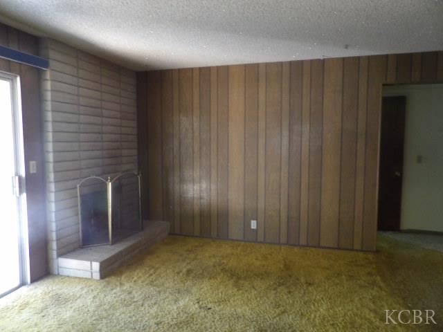 49 Vine, Lemoore, CA 93245