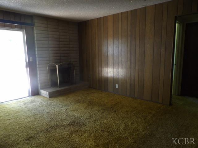 49 Vine, Lemoore, CA 93245