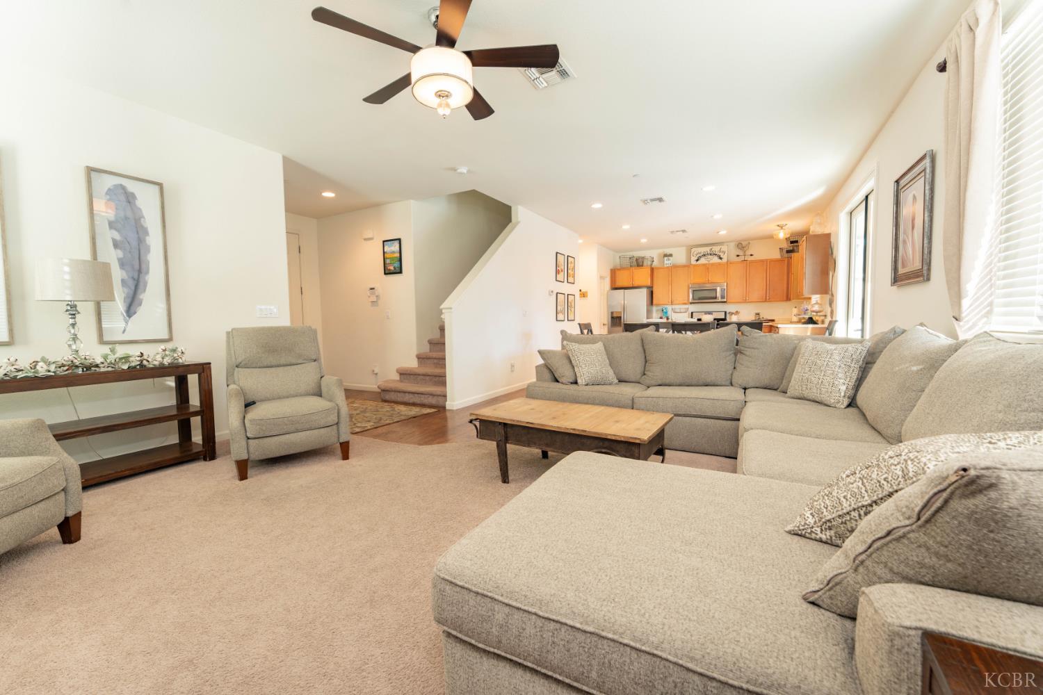2335 W FLAGSTAFF Ct, Visalia, CA 93291