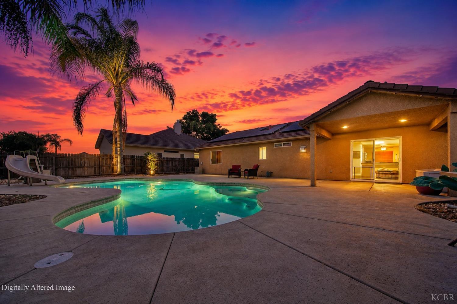 2159 Charlie Chambers Dr, Hanford, CA 93230