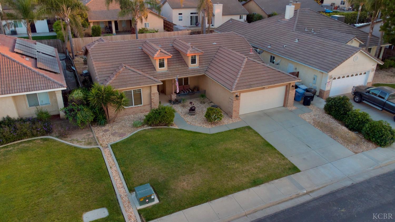 2159 Charlie Chambers Dr, Hanford, CA 93230