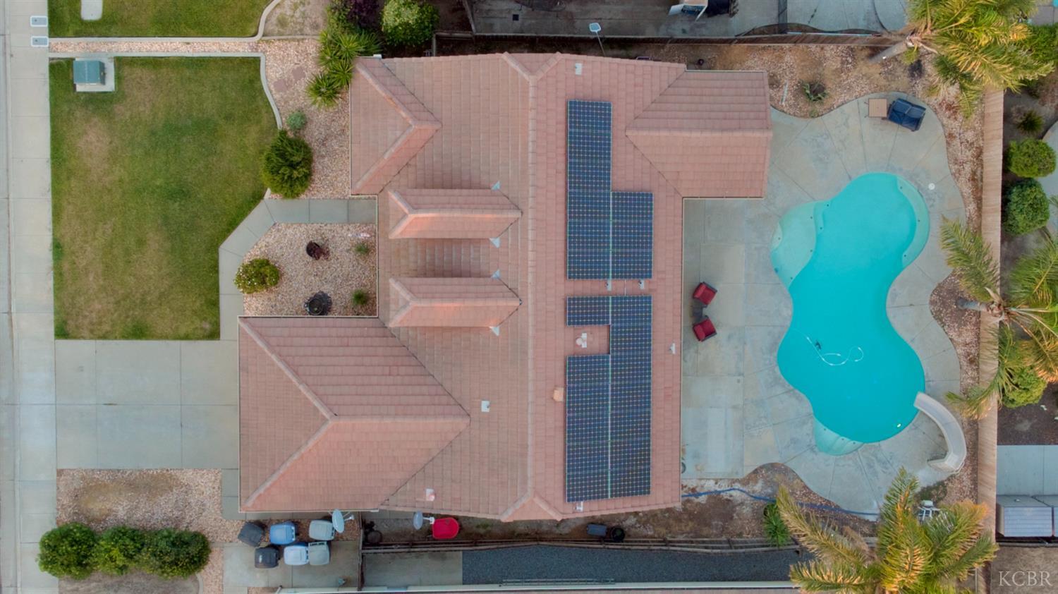 2159 Charlie Chambers Dr, Hanford, CA 93230