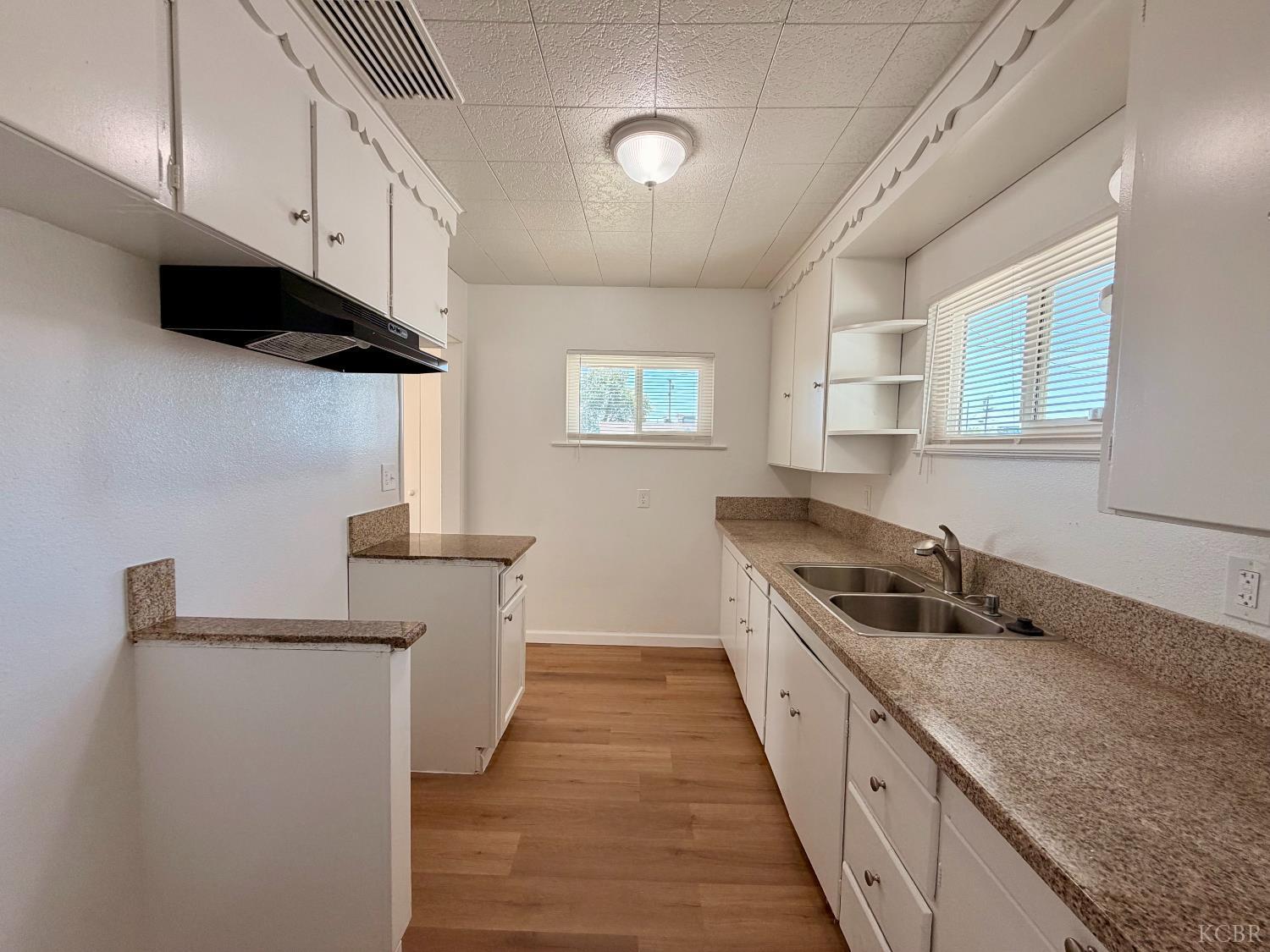 21225 S Feland Ave, Riverdale, CA 93656
