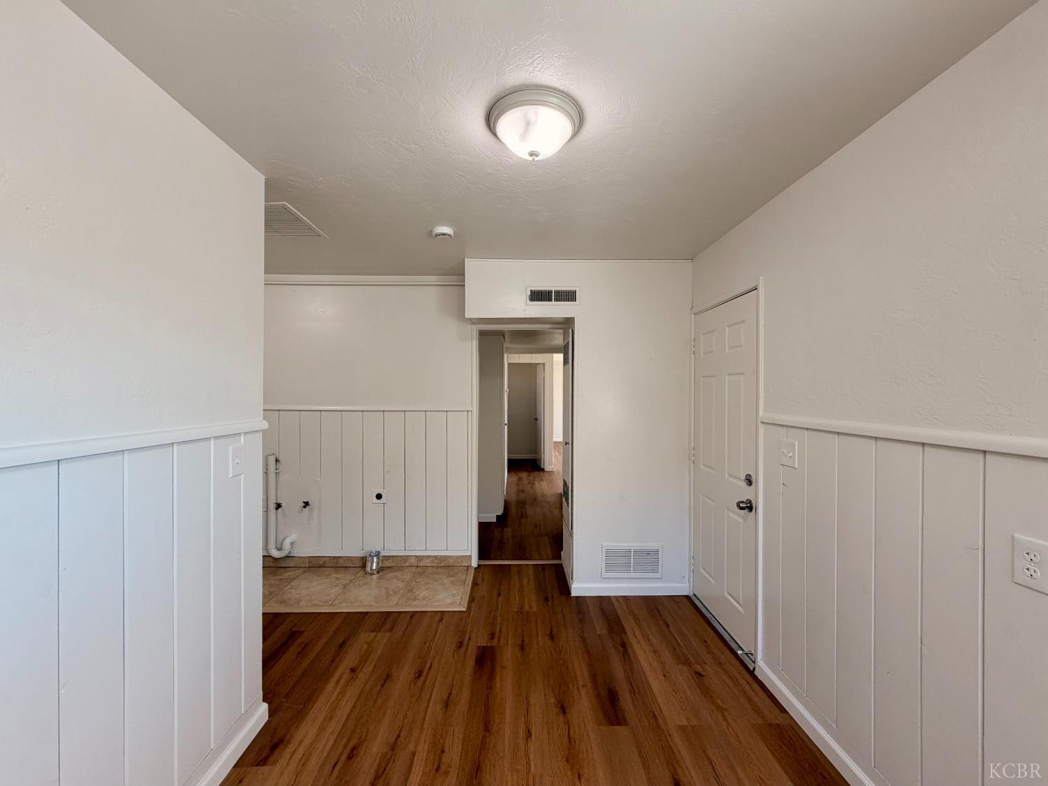 21225 S Feland Ave, Riverdale, CA 93656