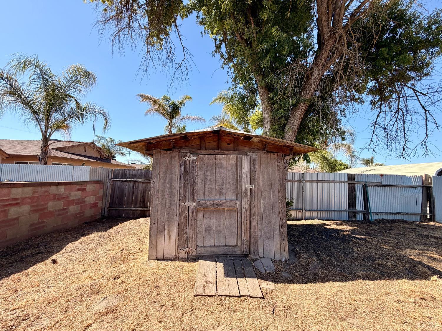 21225 S Feland Ave, Riverdale, CA 93656