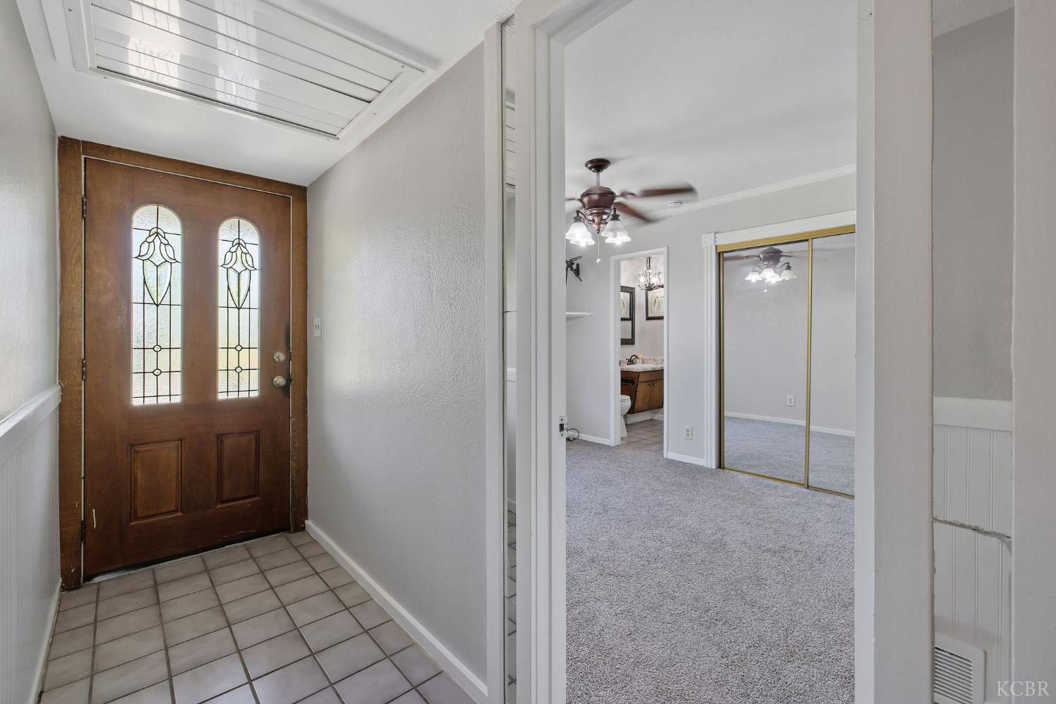 3325 W Laurel Ave W, Visalia, CA 93277