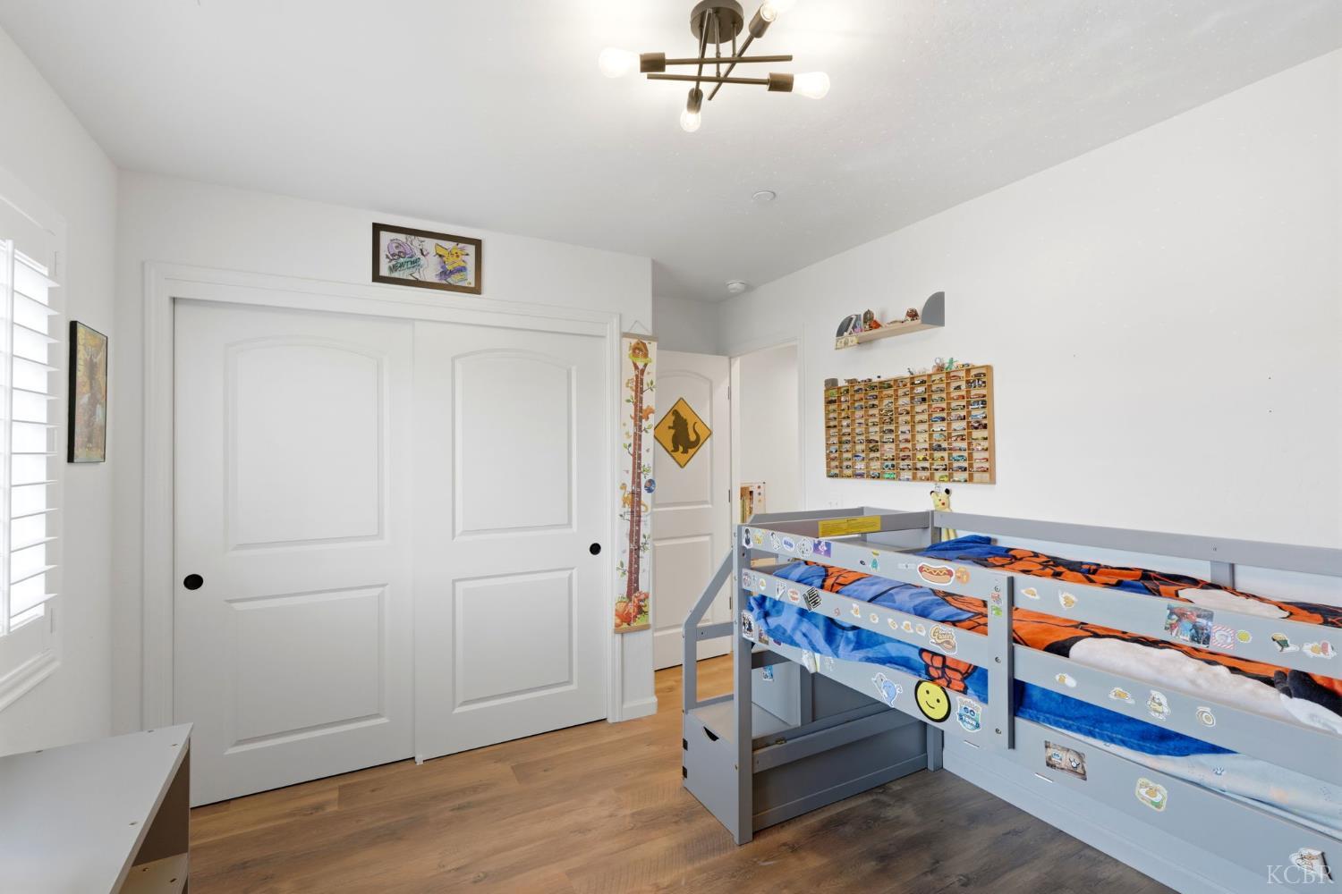 2045 W Chianti Way, Hanford, CA 93230
