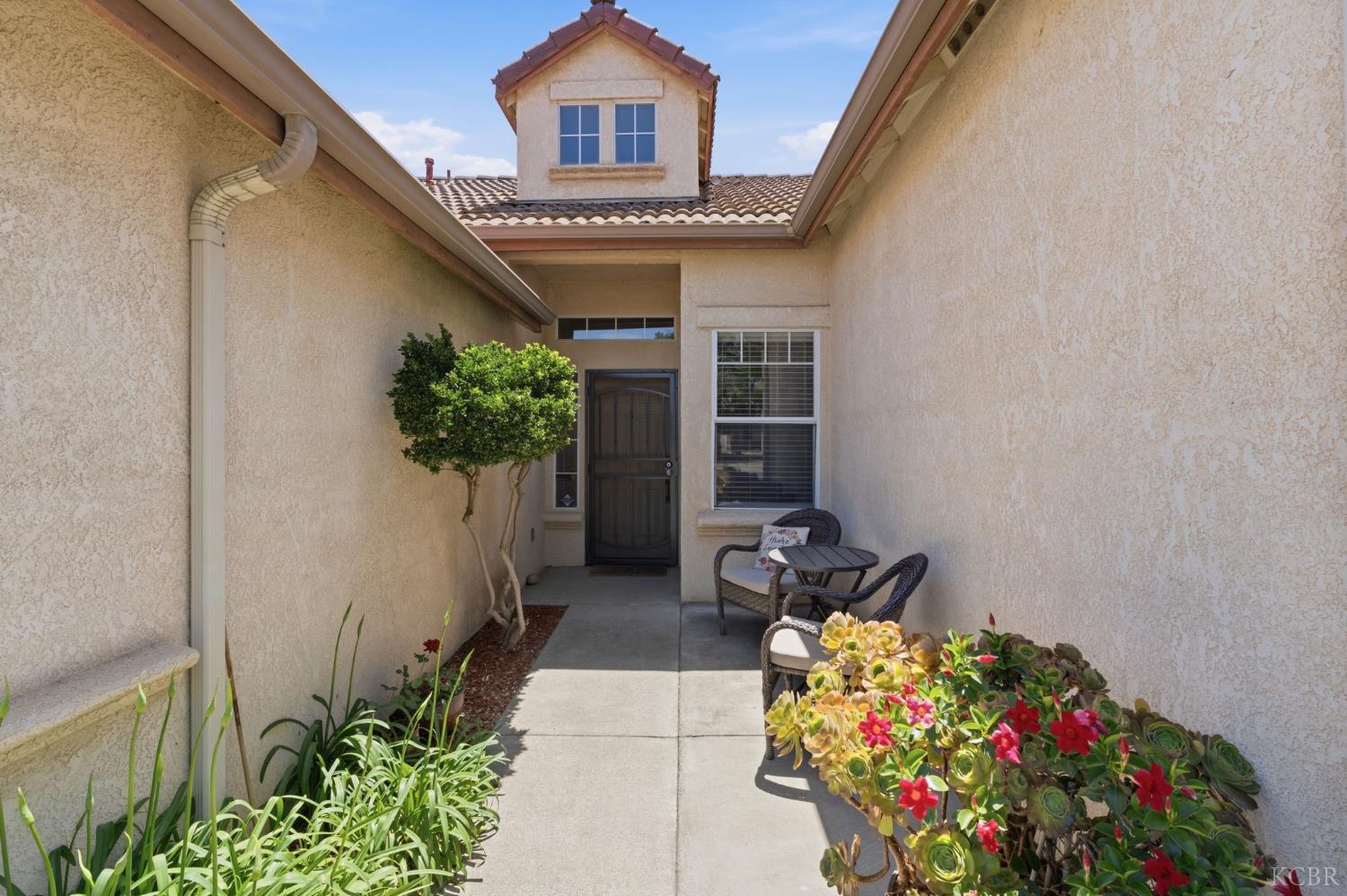 1757 Homestead Way, Lemoore, CA 93245