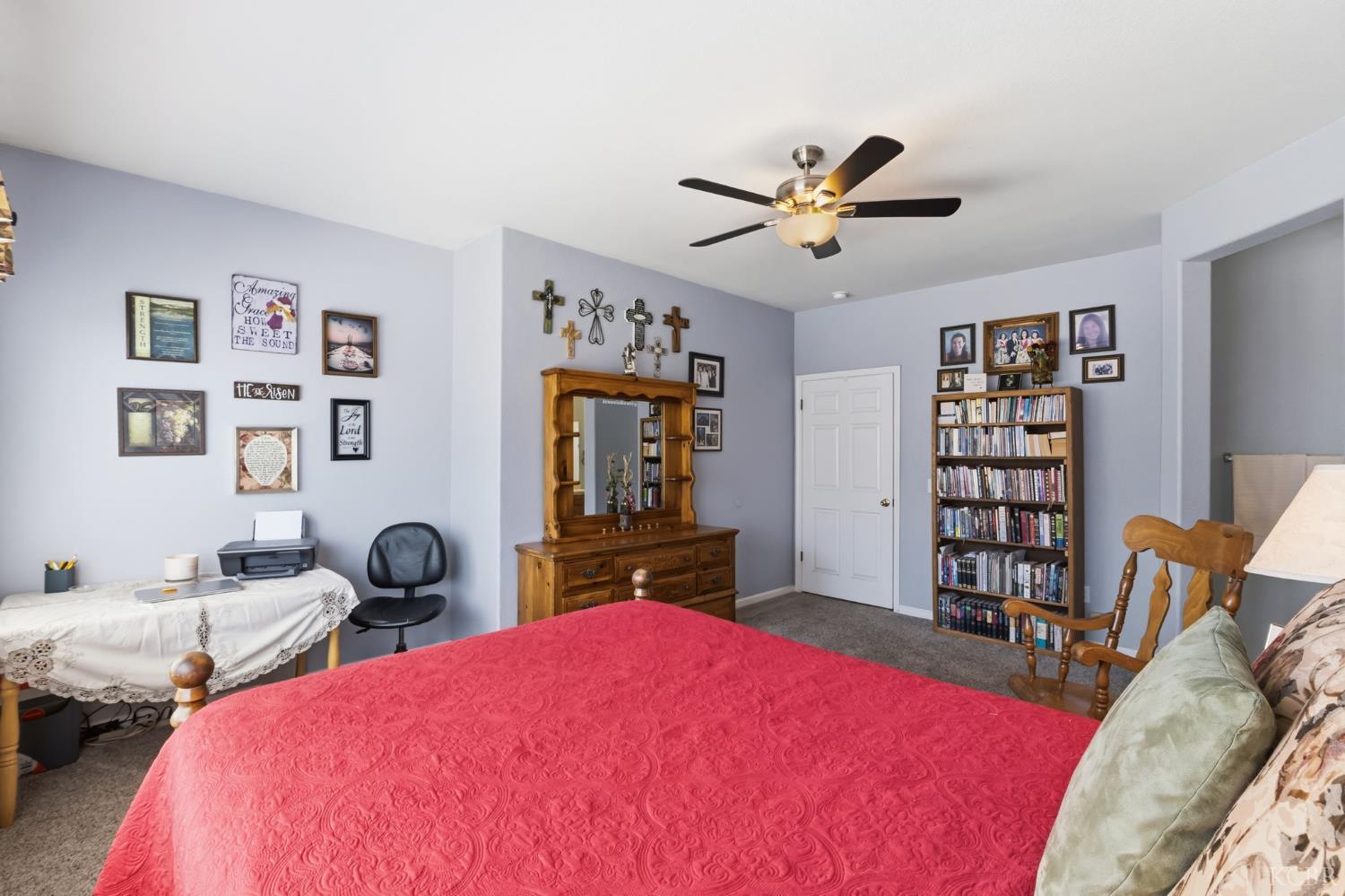 1757 Homestead Way, Lemoore, CA 93245